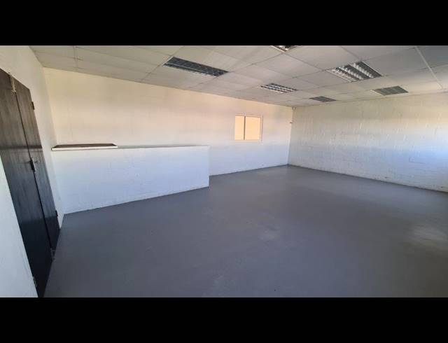 564M² WAREHOUSE TO LET IN KILLARNEY GARDENS